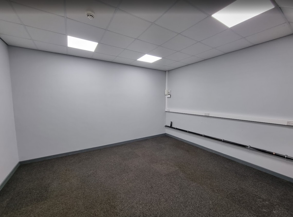 Storage in Warrington - photo 2